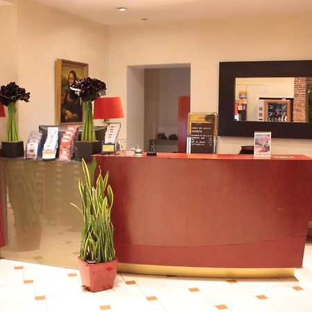 Hotel Hauteville Opera Paris Exterior photo